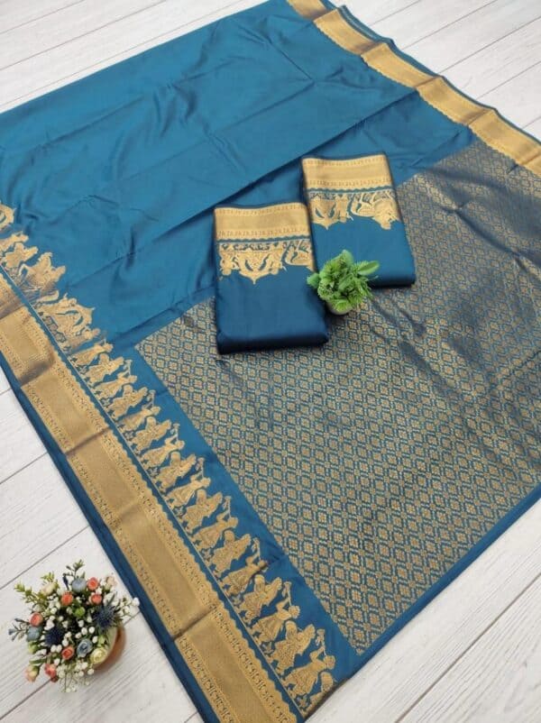 Kanchipuram Double Side Pallaku Design Soft Silk Saree