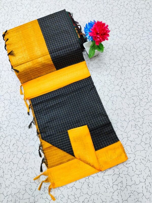 Kalyani Cotton Checked Saree | Lata Gadwal Paithani Style Saree
