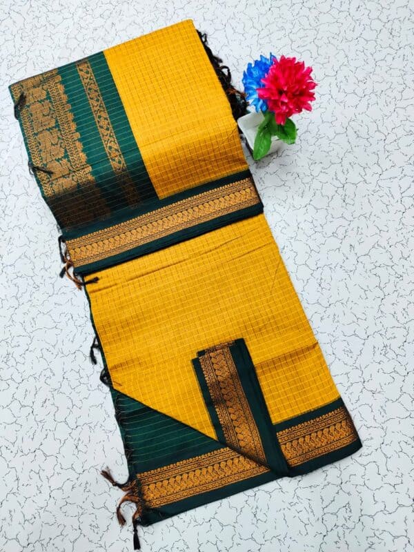 Kalyani Cotton Checked Saree | Lata Gadwal Paithani Style Saree