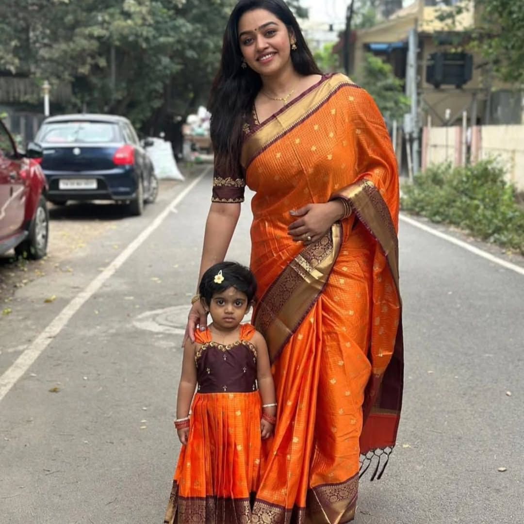 Trending Checks Design Semi Kanchi Sarees
