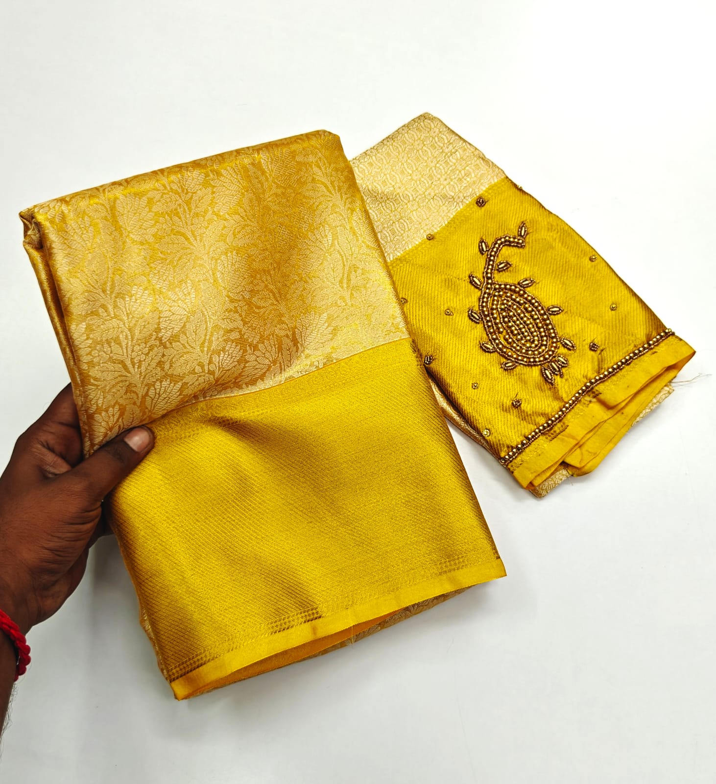nita ambai saree
