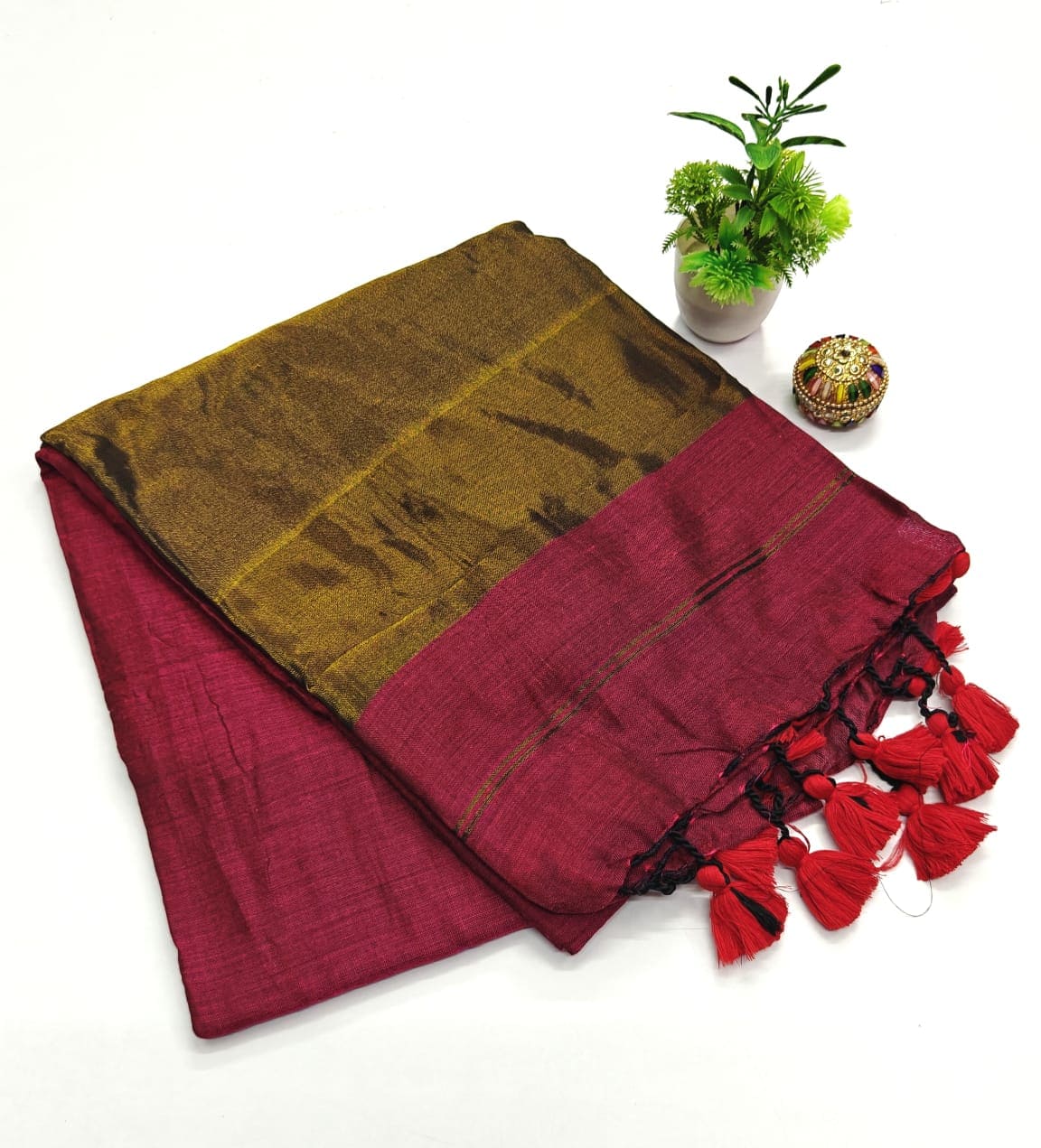 PURE KADHI NAYATHARA COTTON SAREES